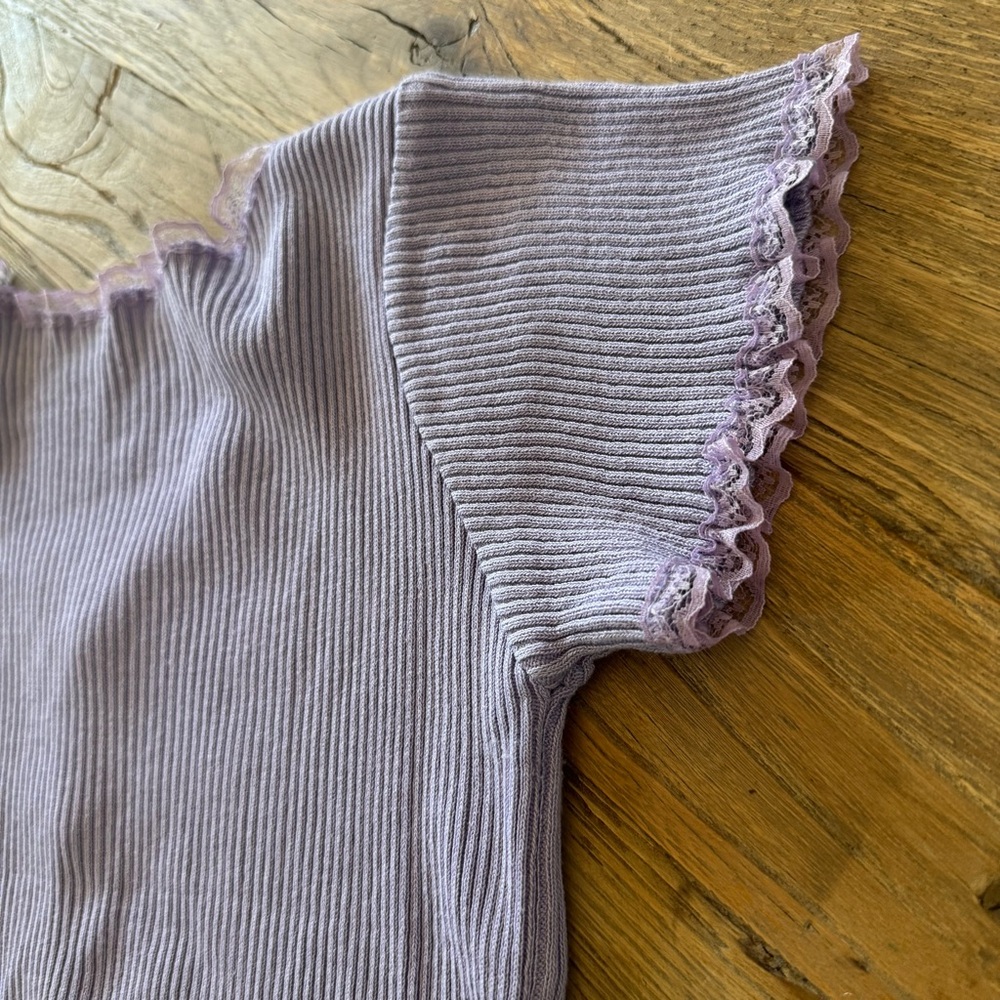 Lavender Crop Top Ribbed Button-Up Top - Picture 6 of 7